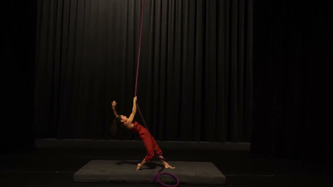 Lena Alani - Aerial Rope Act 2022