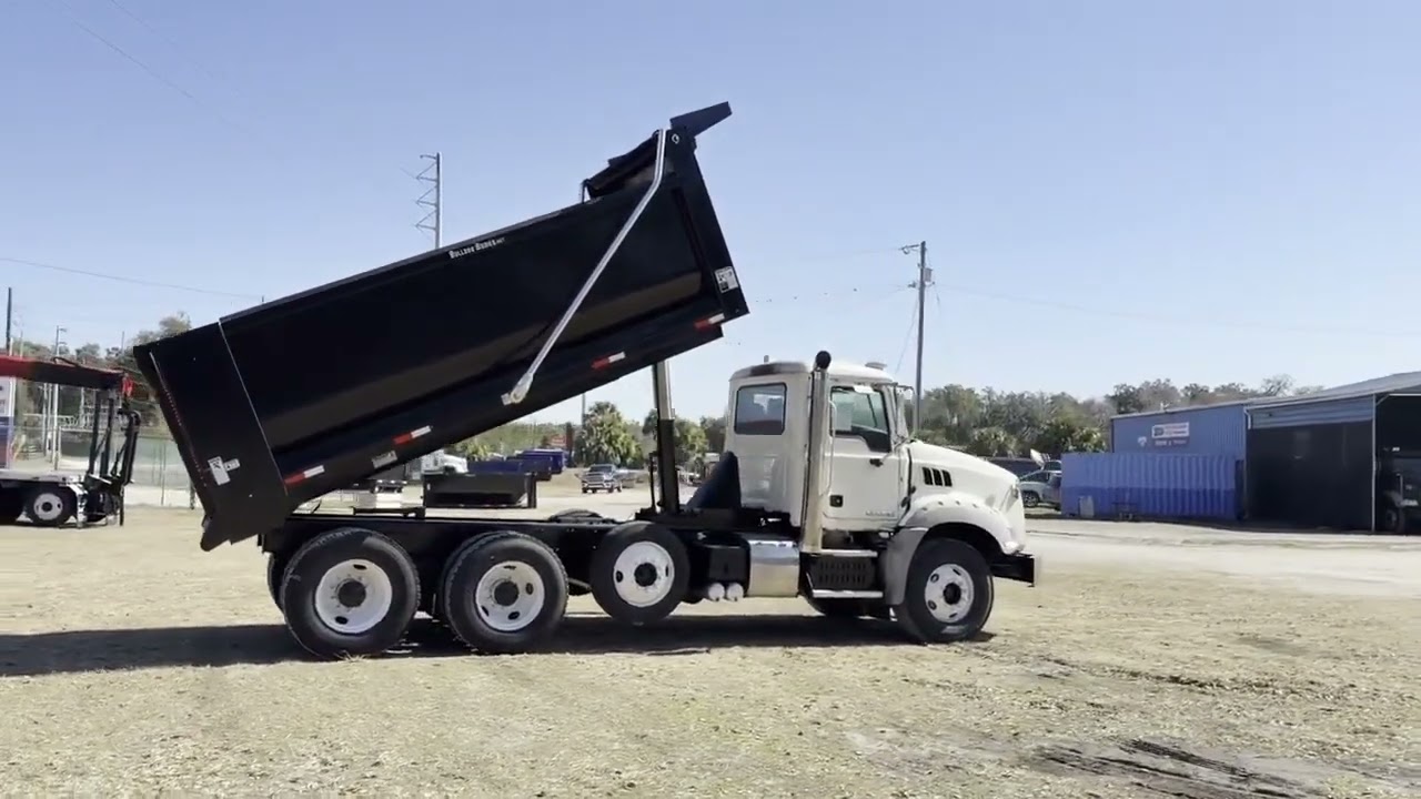 2015 MACK GRANITE GU813 For Sale