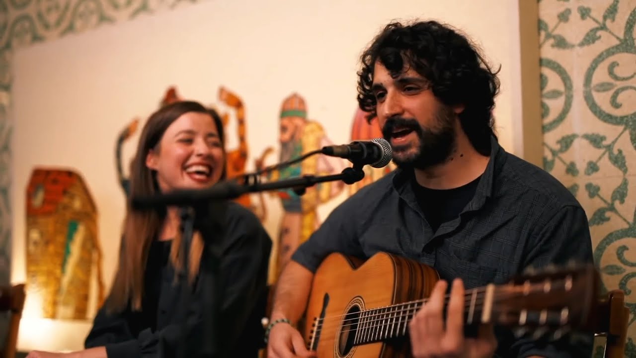 Άγης Παπαπαναγιώτου - Ψιλή βροχή - 10 χρόνια Καραγκιόζης Εξάρχεια