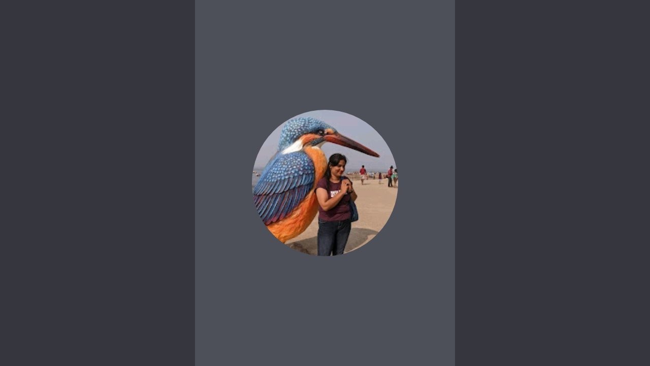 Moni Singh is live