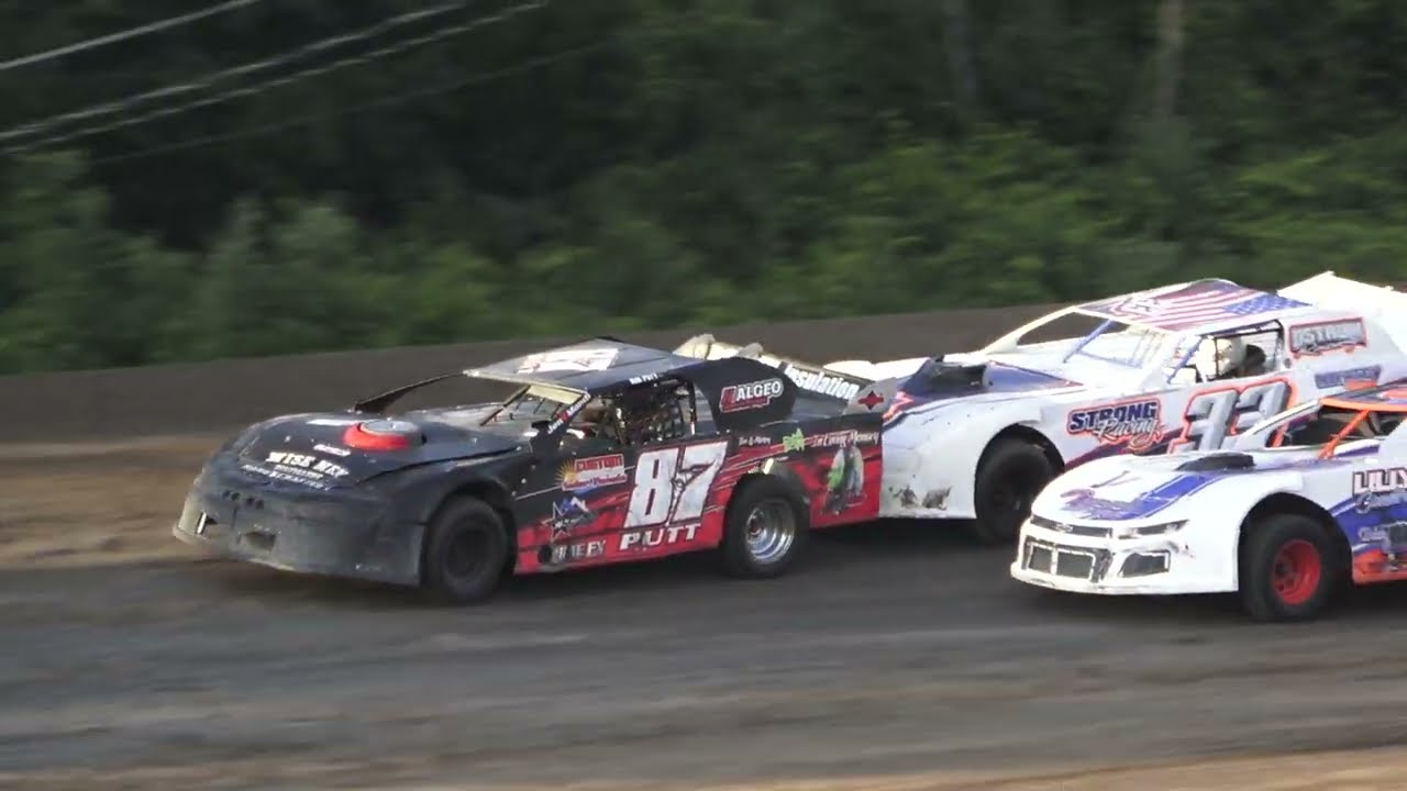 Pro Stock Heat Race at Mount Pleasant Speedway, Michigan on 07-08-2022!!