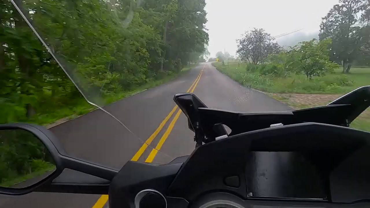 Twisting Roads near Moorehead KY