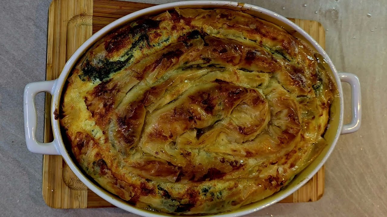 Баница крученая с сыром и шпинатом