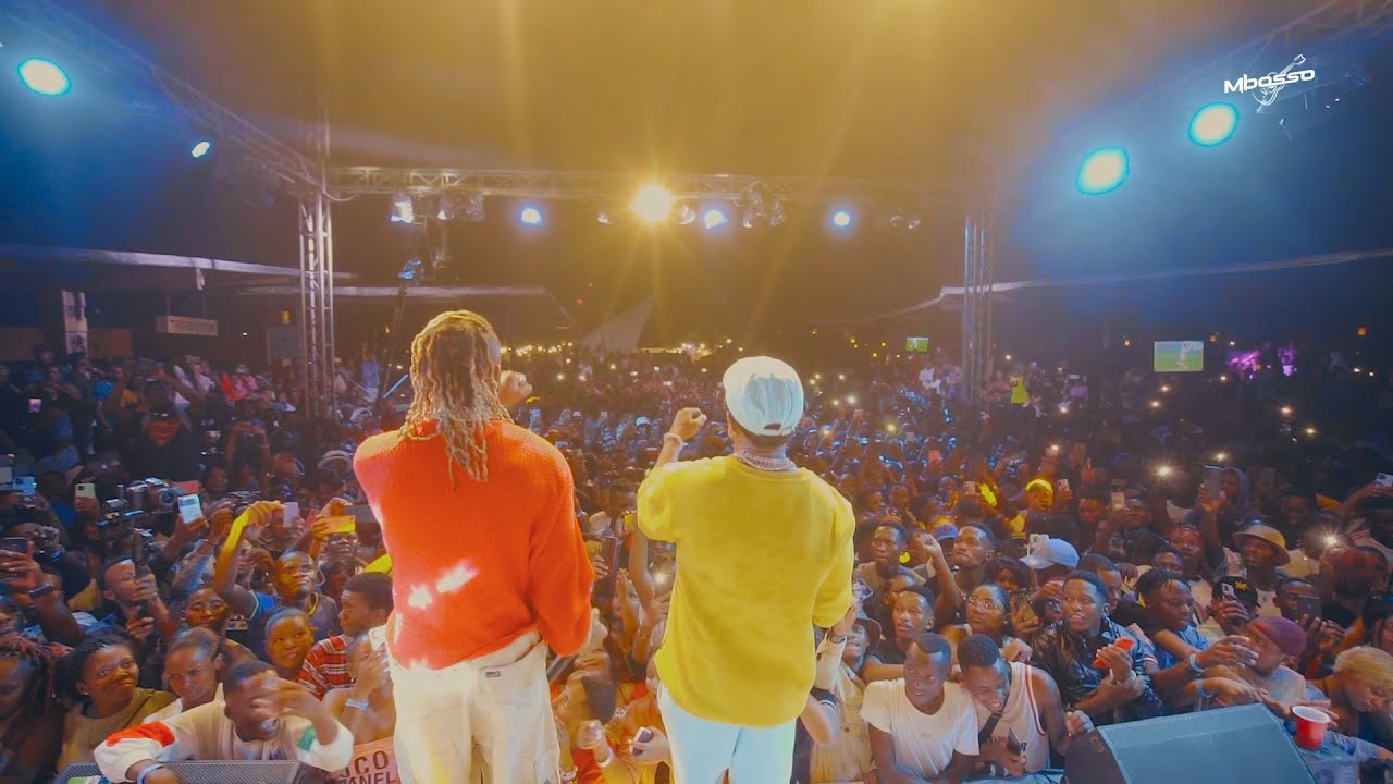 Mbosso & Diamond Platnumz - Yataniua  Live Perfomance In Kidimbwi (Khan Weekend)