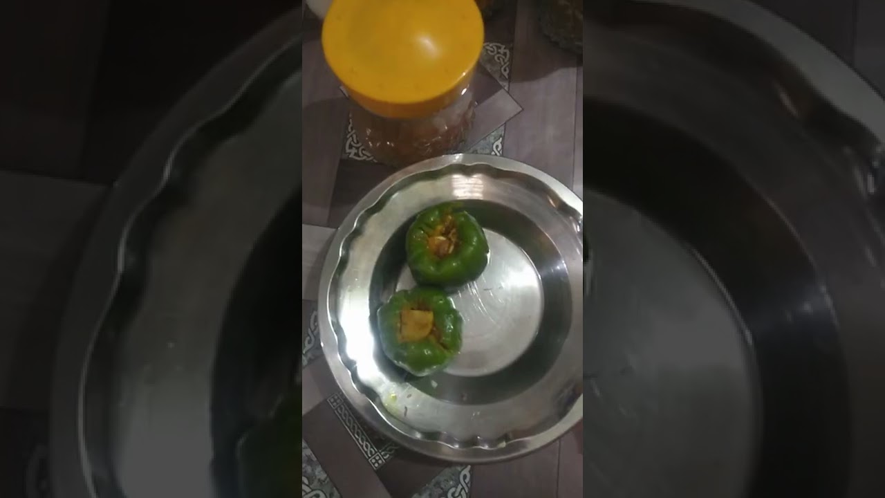 Bherwa shimla mirch recipe❤️ Noor zahra 11