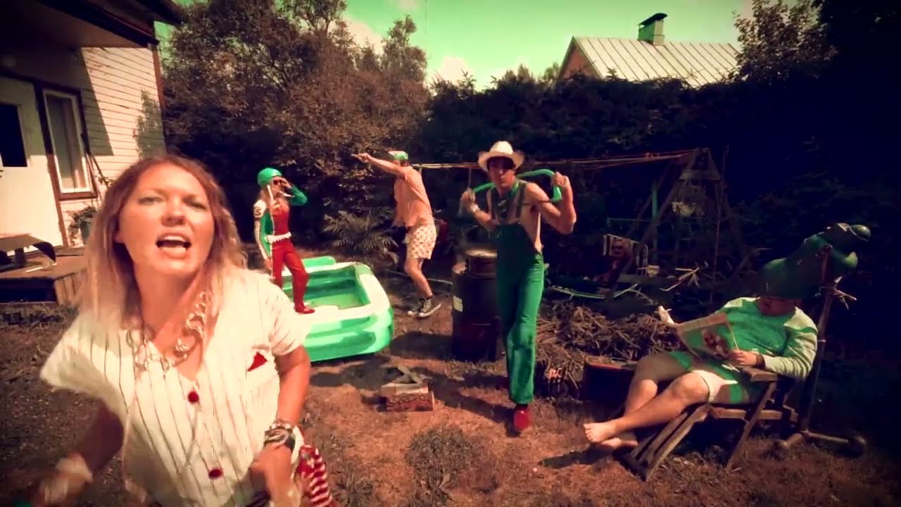 Have You Ever Seen The Jane Fonda Aerobic VHS? - Pool