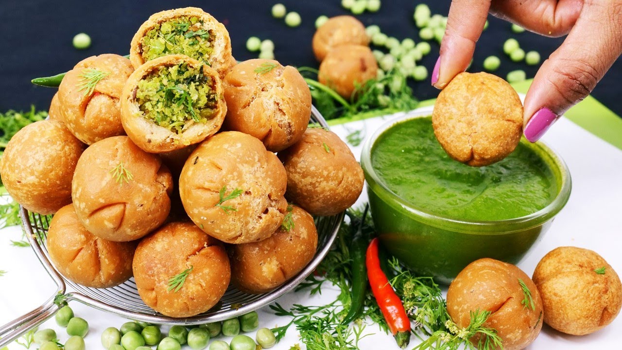 Easy Matar Kachori Recipe | खाकर मजा आ जायेगा ताजे हरे मटर की खस्ता मिनी मटर कचौड़ी | Matar Kachori