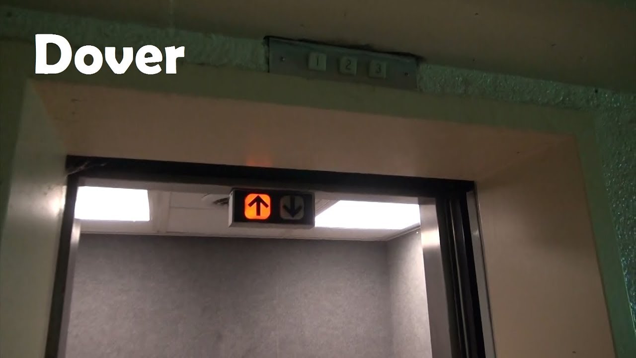 Dover Hydraulic Elevator at the Knoxville Hotel Parking Garage