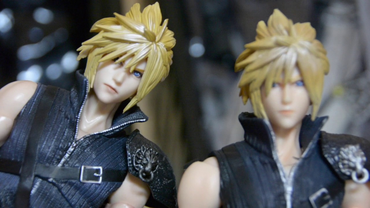 Original VS Fake Action Figure