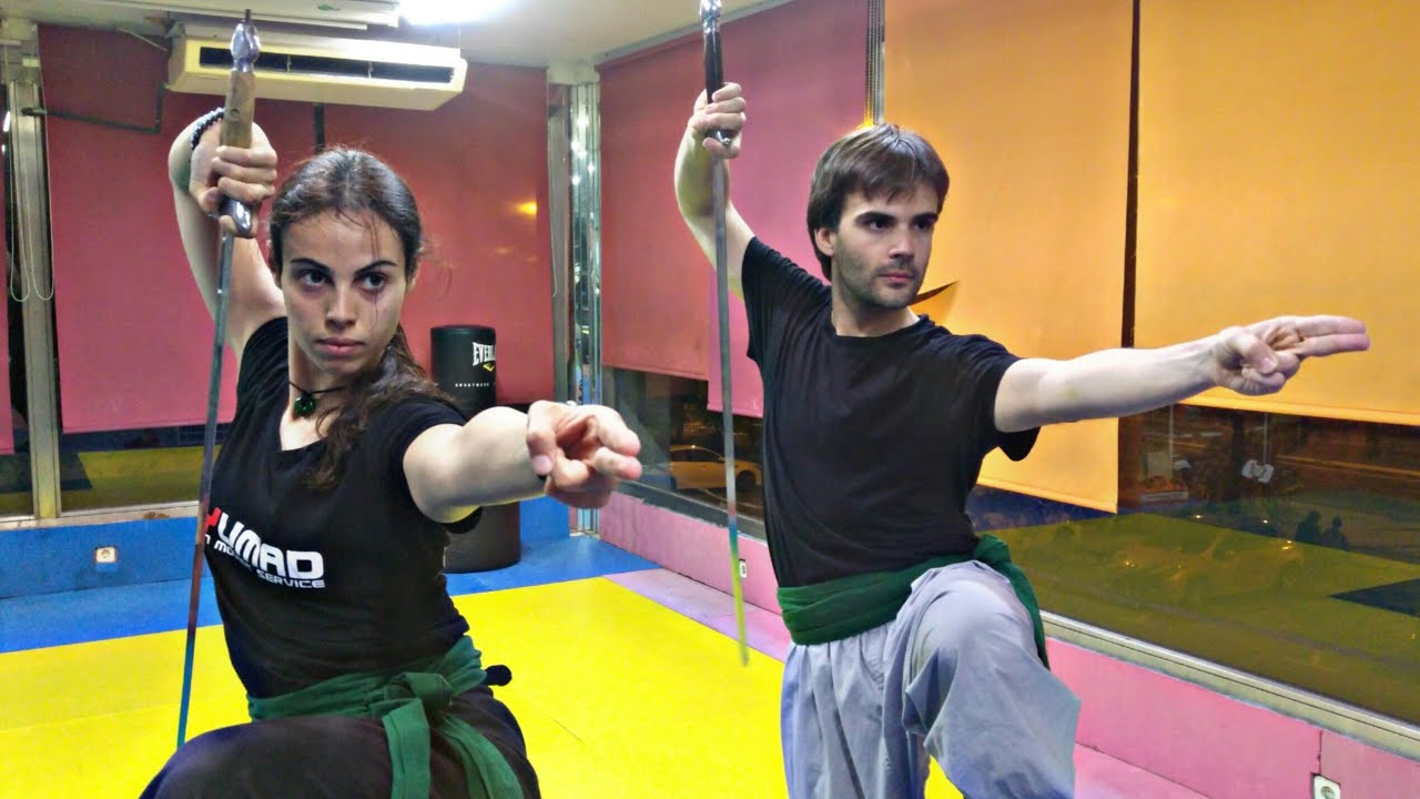 Formas de Kung fu Shaolin por los alumnos de Huwei