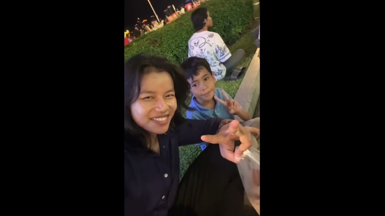 យប់មួយនៅភ្នំពេញ