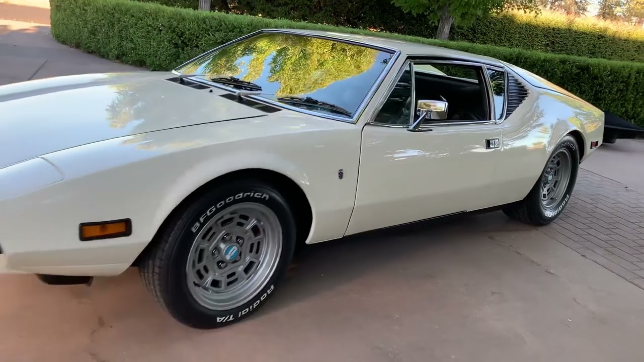 1972 DeTomaso Pantera walk around and cold start