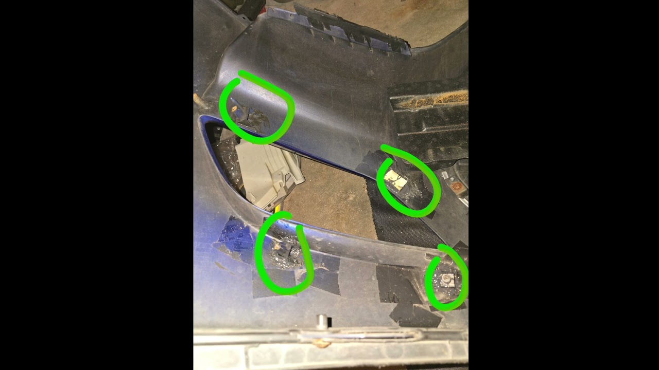 Easy way to repair a broken fog-lights base inside the bumper just with a piece of Wood and Epoxy..😉
