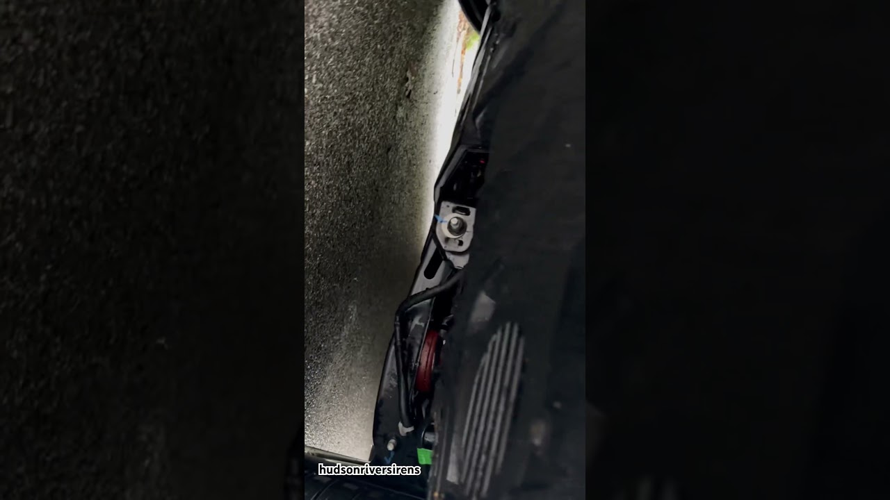 2024 Cadillac Lyriq Luxury 450E Artifical Low-Speed Sound (AVAS Pedestrian Warning) 