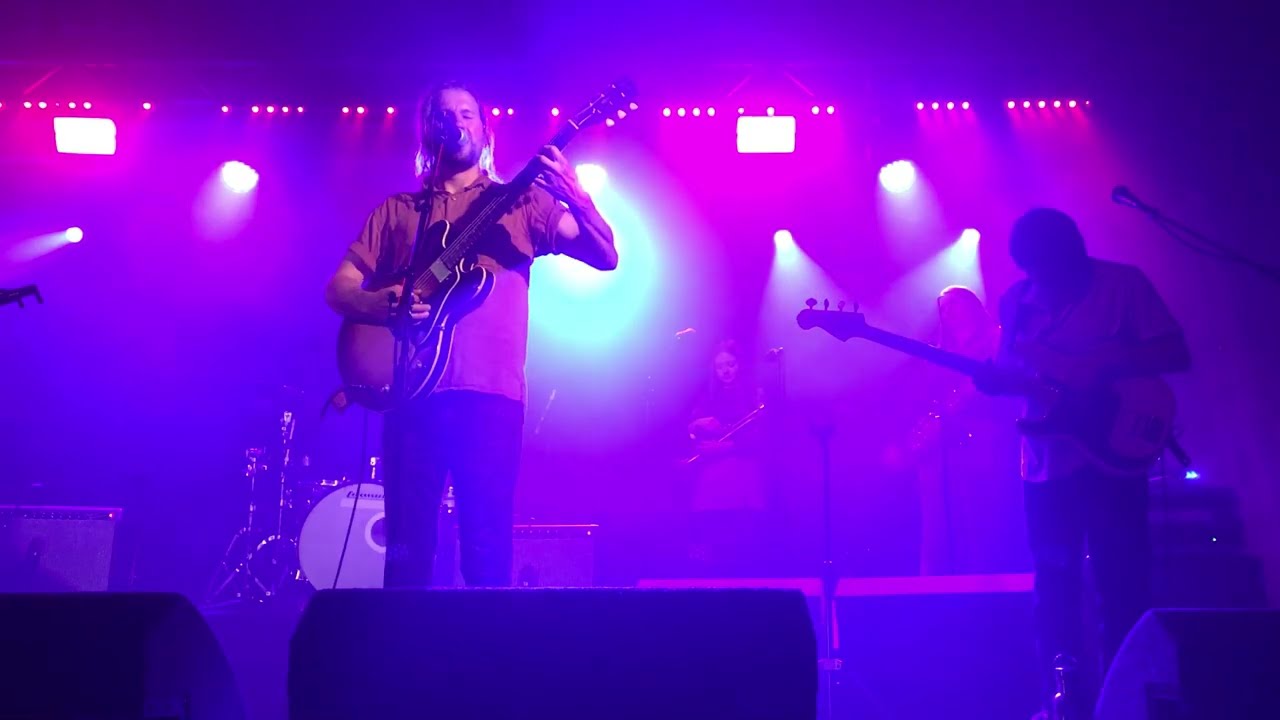 The Teskey Brothers - London Bridge
