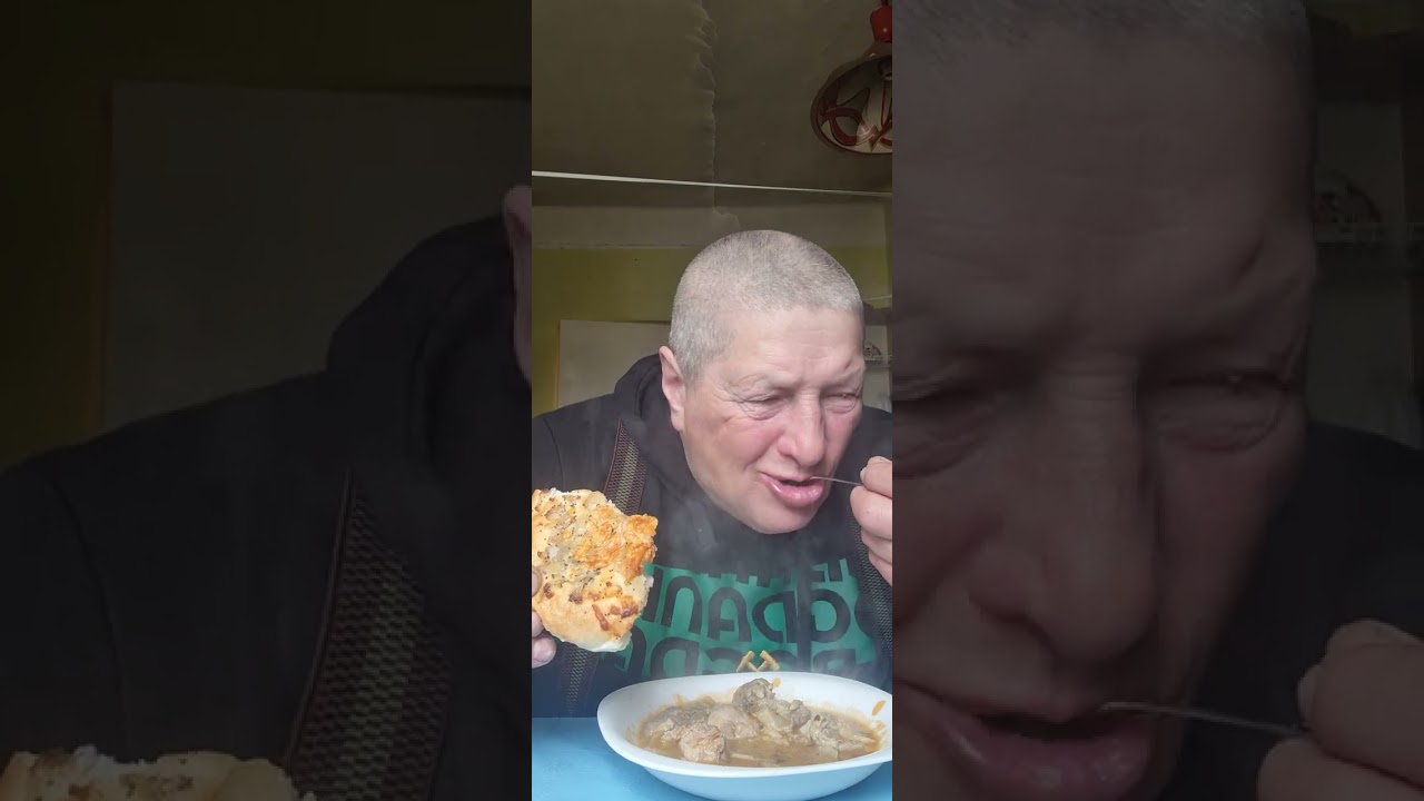 Mycie naczyń i gotowanie obiadu