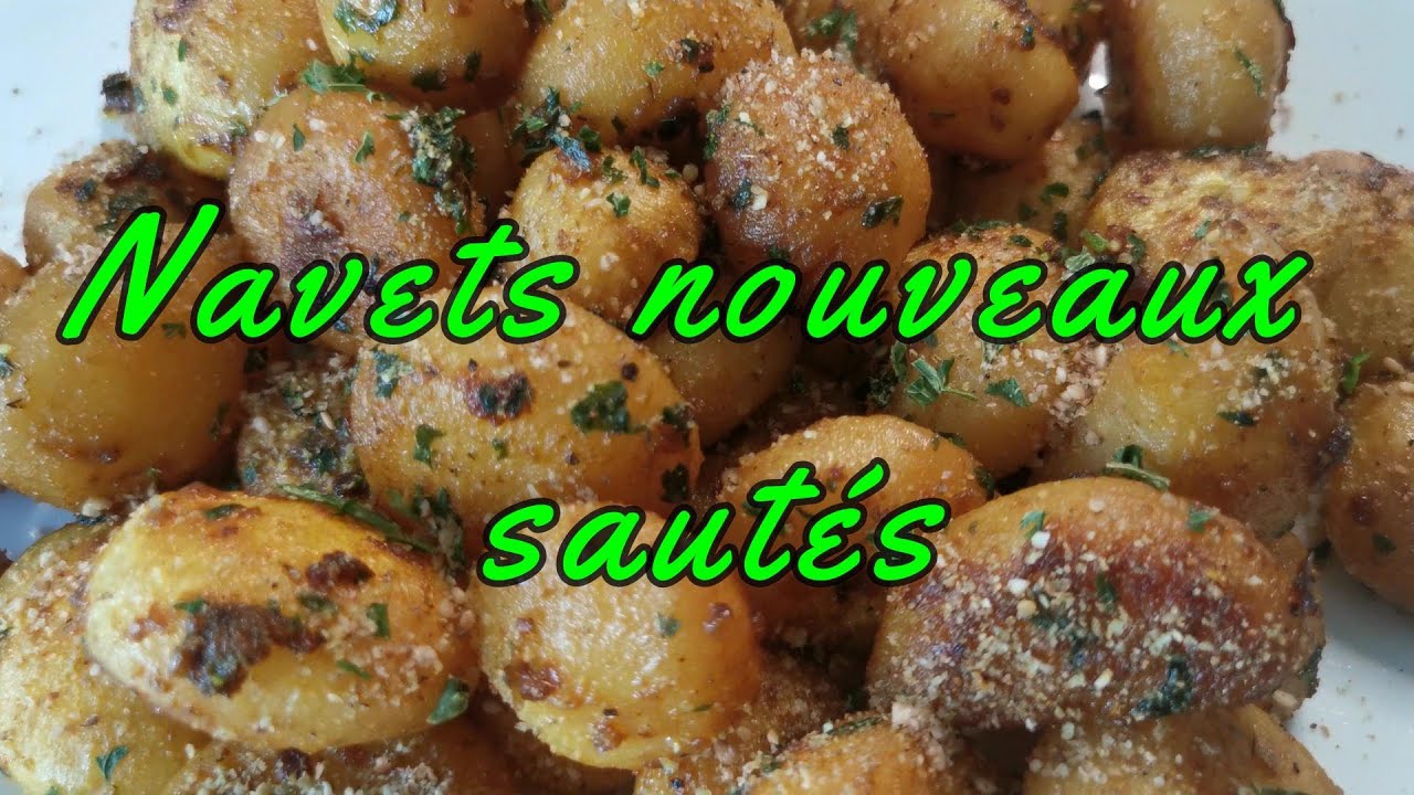 Navets nouveaux saut&eacute;s. Saut&eacute;ed new turnips.