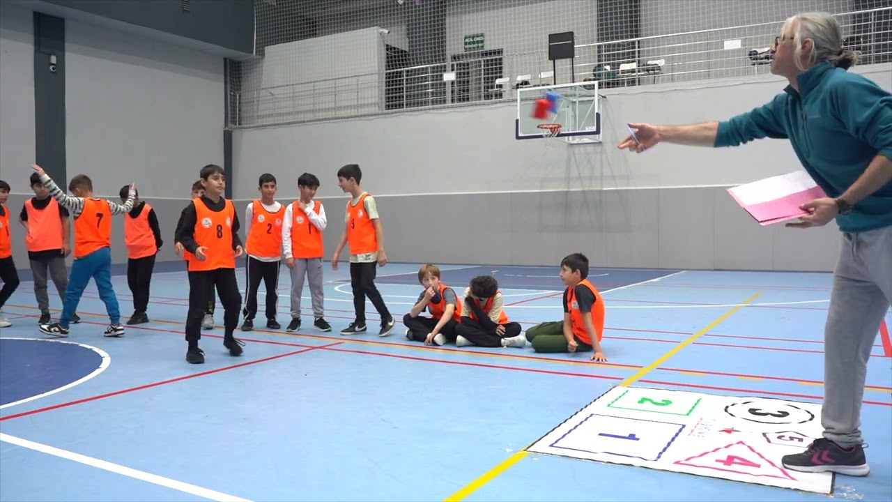 İlkokullar Fiziksel Etkinlik Yarışmaları - Fasulye Torbası Atma Oyunu