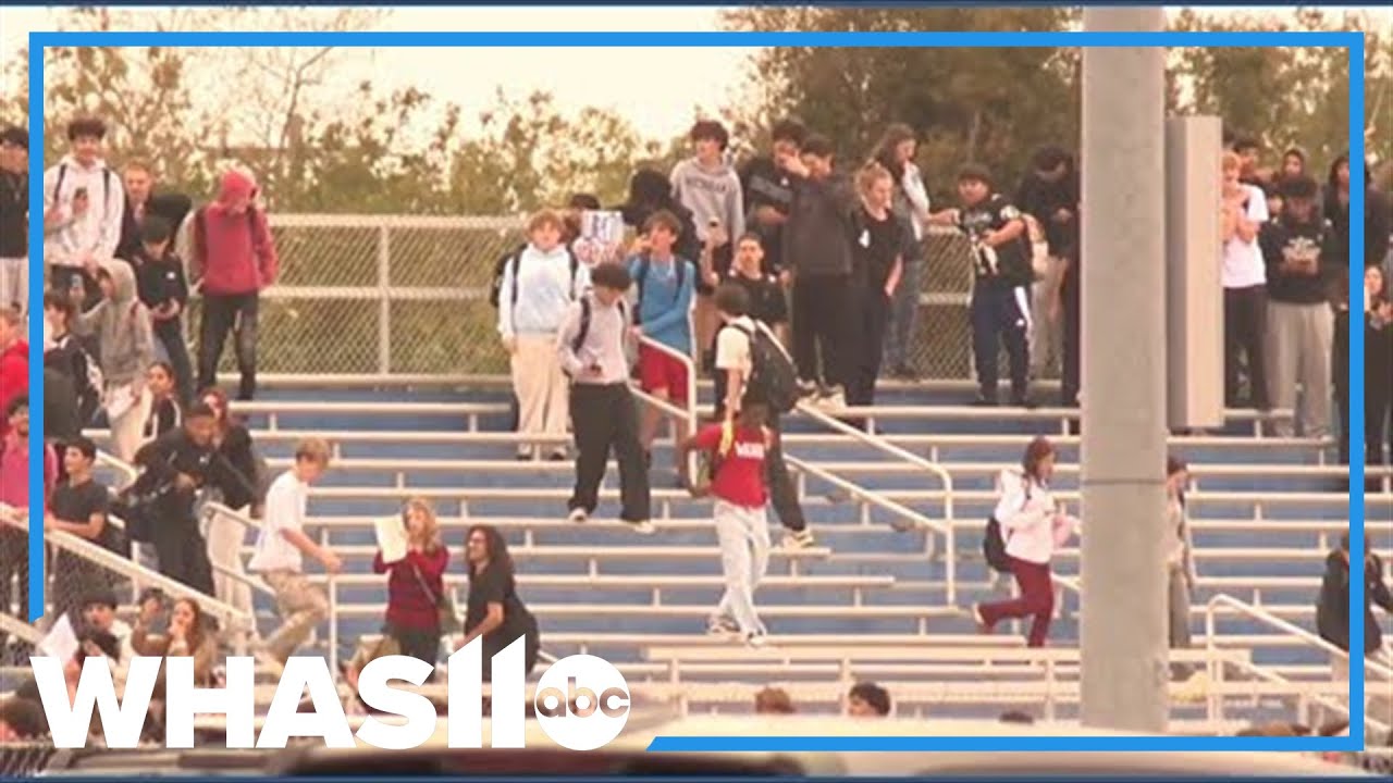 Florida students walk out to protest Trump immigration policies