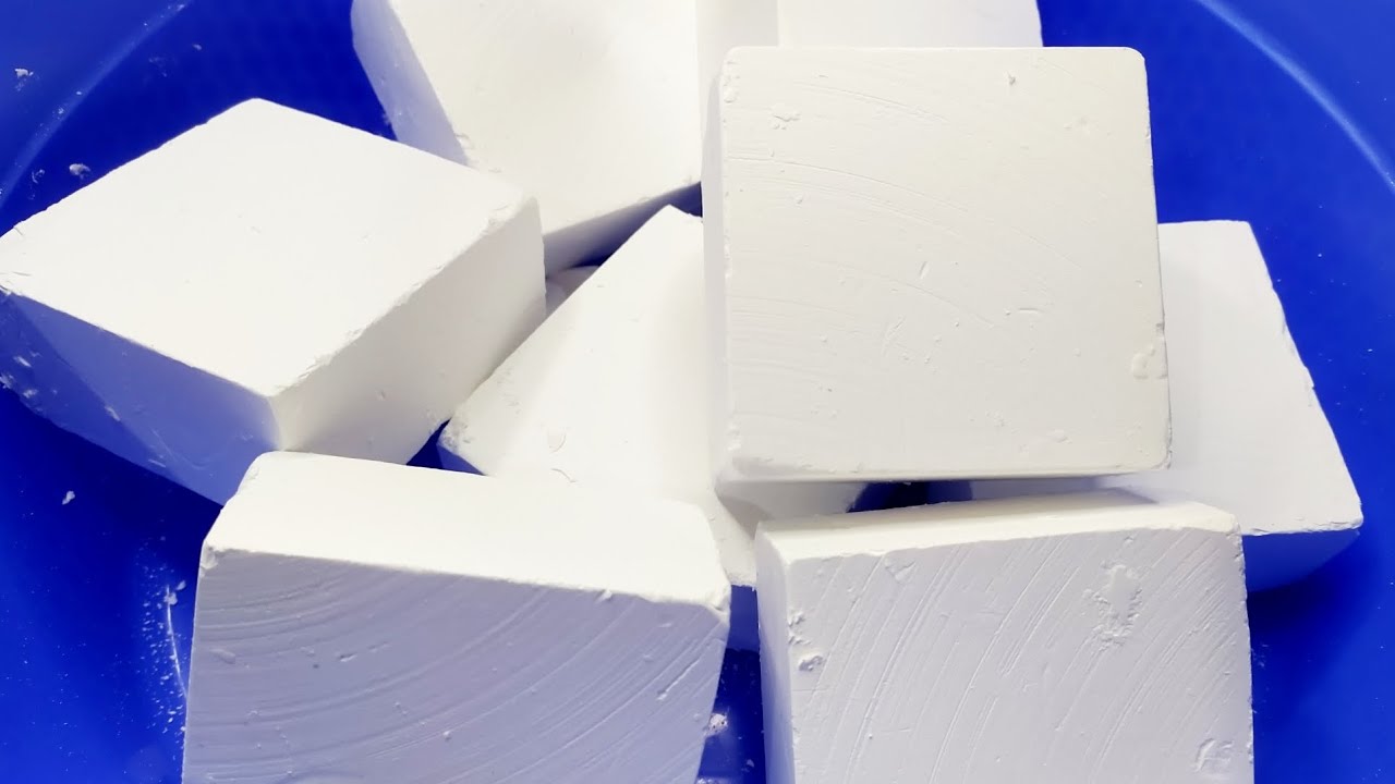 Fresh gym chalk blocks with baby powder #asmr #satisfying #relax #oddlysatisfying