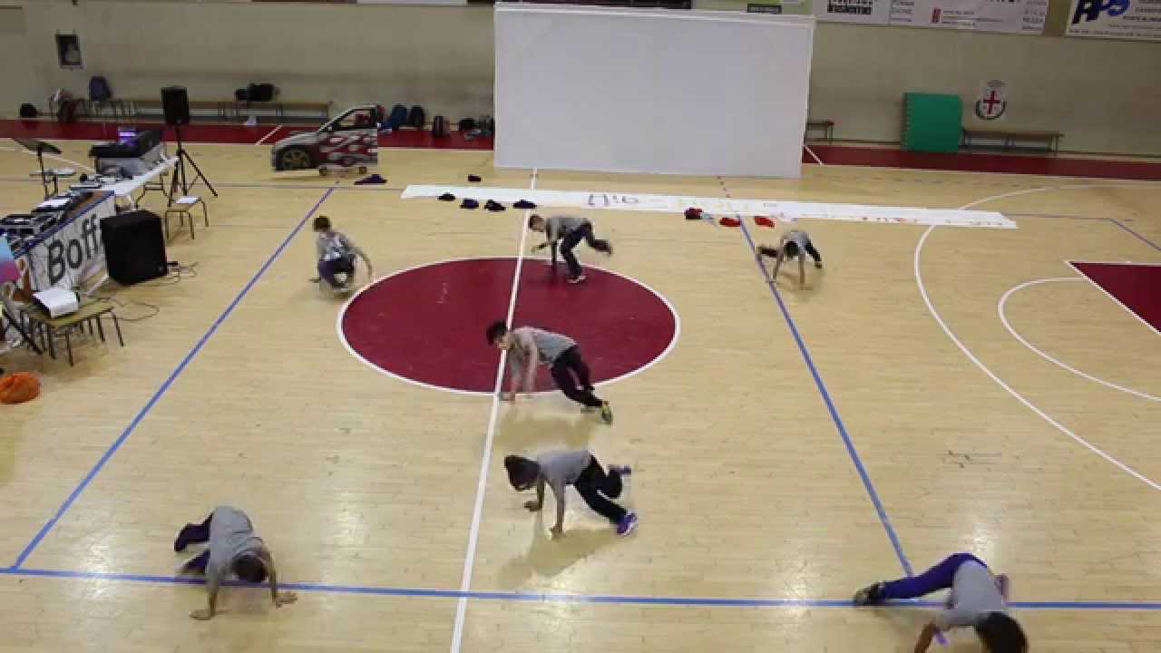 Summer Scratch 2015 - Saggio Espressione Hip Hop Breaking Elementari Intermedio - FreeSteps Crew