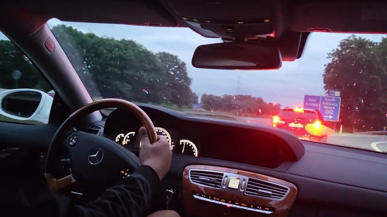 Mercedes V12 BITURBO