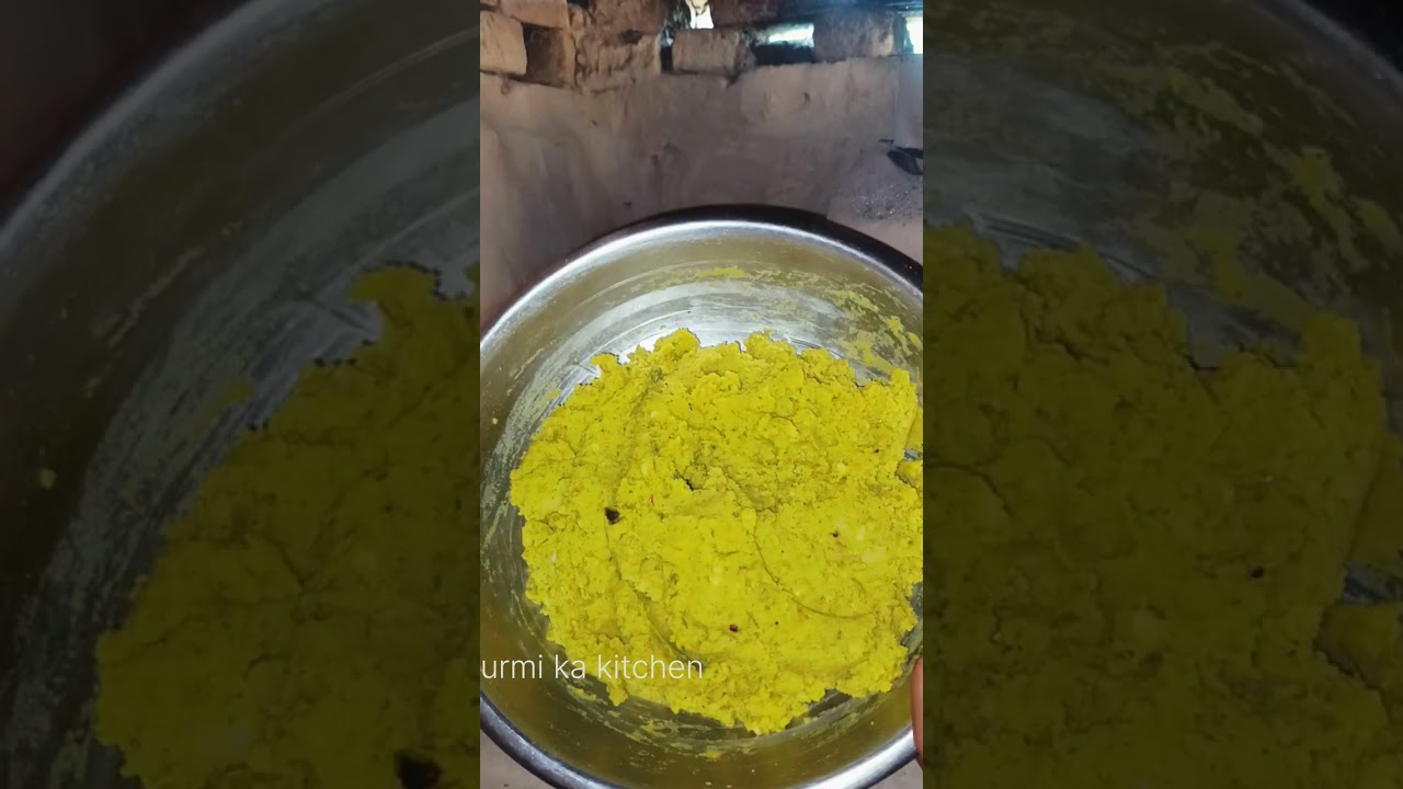  जैसे मेरी मां आलू की पूरी बनाती हैं वैसे आज मैंने बनाई है