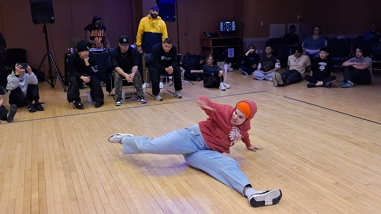 Tom & Jerry vs Stylin Out Top 16
