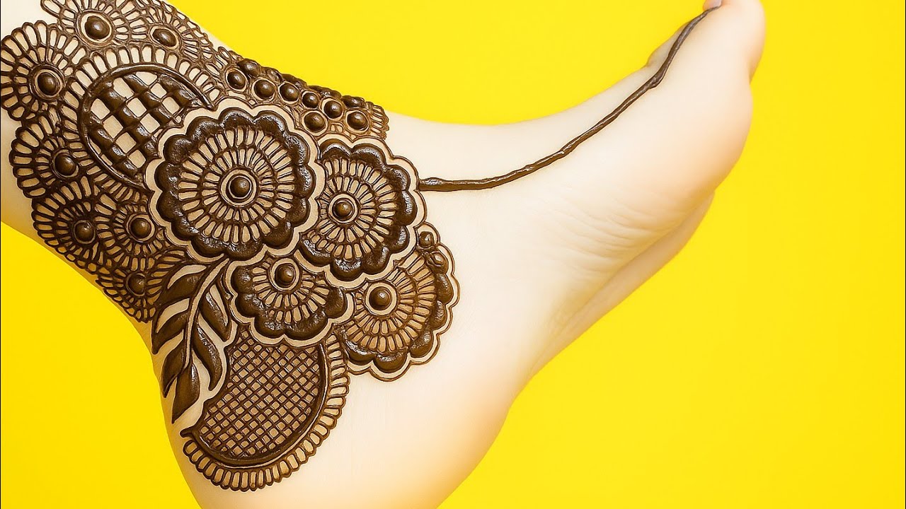 Paon ka mehandi design, feet mehdi dijaen, foot mehndi design, per ki mehndi design,