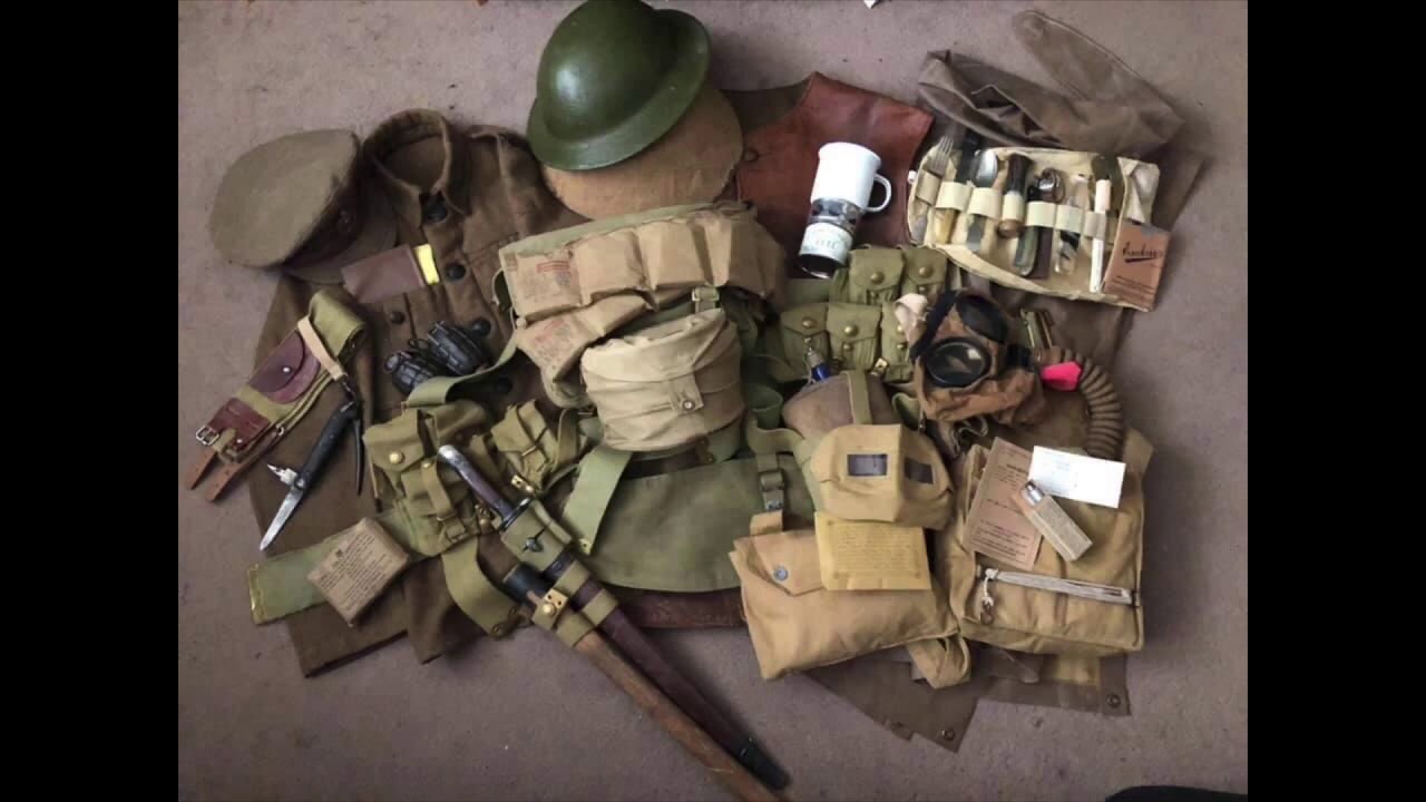 WW1 British Soldiers Equipment 1917