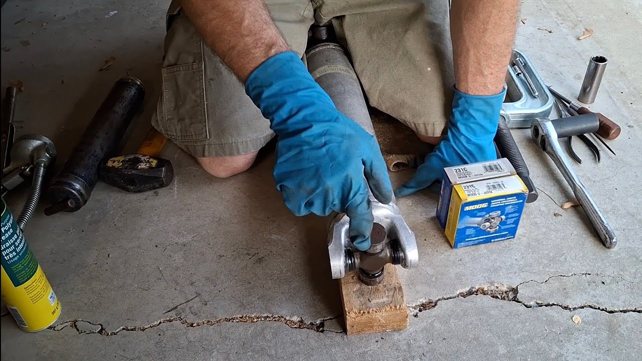 C4 Corvette Pt 23: Relieve that pain in your rear joints! How to replace half-shaft universal joints