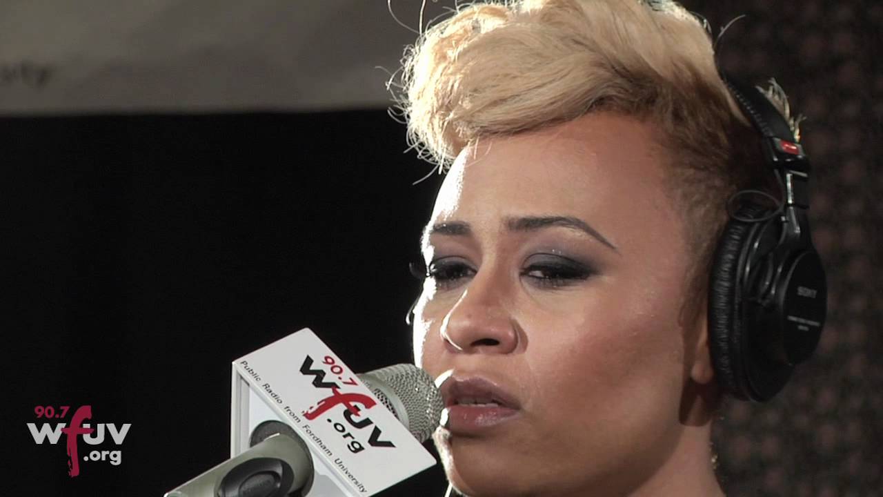 Emeli Sandé - "Next To Me" (Live at WFUV)