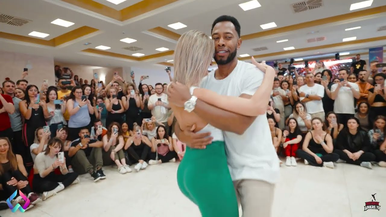 Ronald y Alba [Me encanta - Prince Royce] @ World Latin Congress 2024