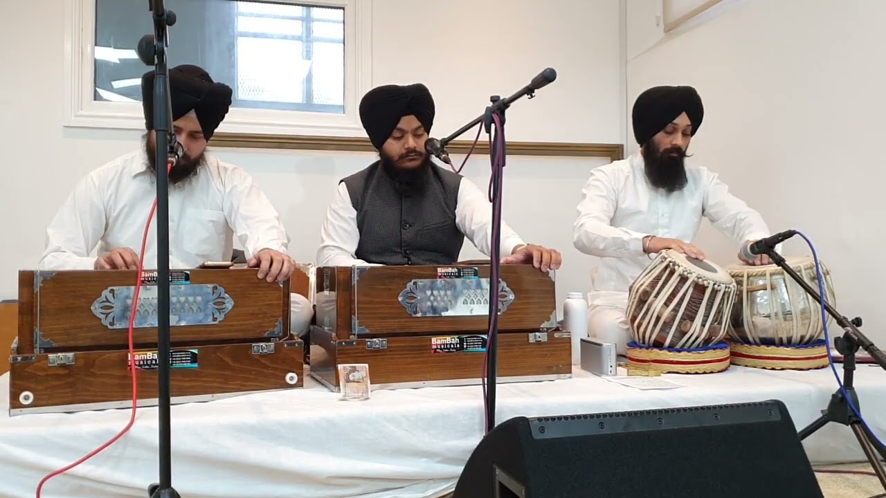 Bhai Karanjeet Singh Khalsa - Tin Bedian ki Kul Bikhey Pragtey Nanak Rai