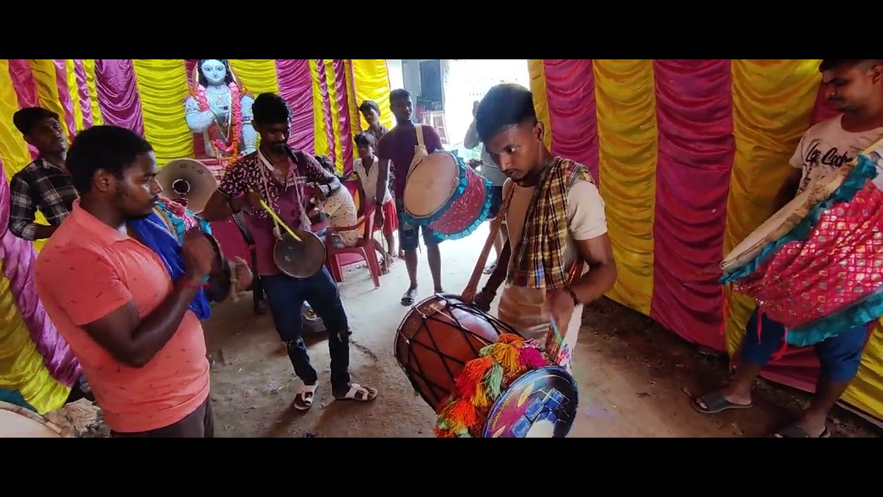 Tara Maa Dhol Tasha Party. 🎹 Played Aamar Ichchhe Korchhe Bhalobaste 🎧 At Santipur Dol Utsav. 2024 🔥