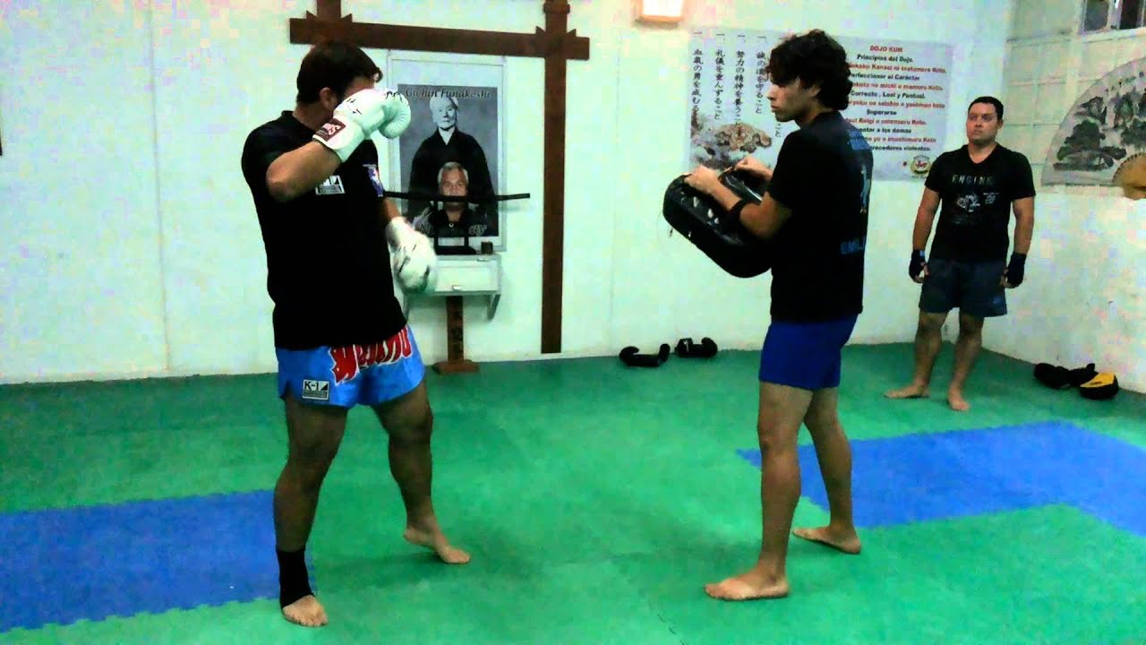 Entrenamiento k1 Team Full Contact Fighter Arica