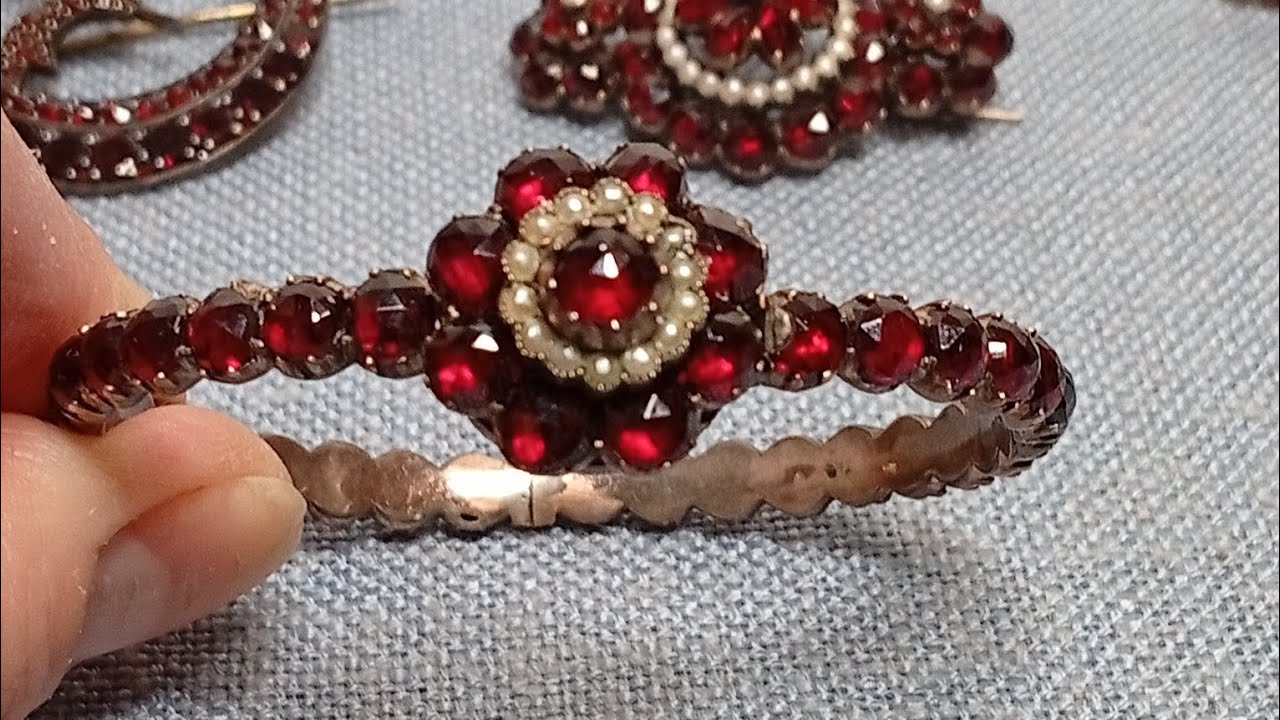 27. Моя колекція прикрас з чеськими гранатами #богемськігранати #antique #браслет #брошки #гранати 