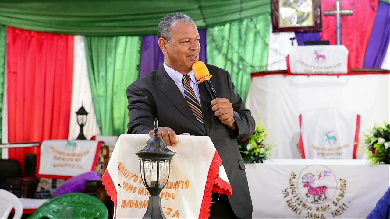 UNYAKUO WA KANISA & TAIFA LA ISRAEL (02) Rabbi Abshalom Longan