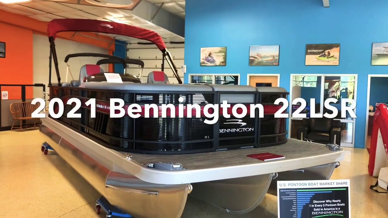 2021 Bennington L-Series 22LSR Triple-Toon w/Black-Out Package