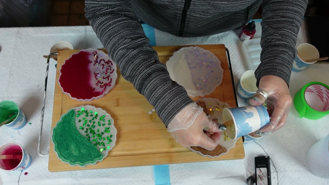 Resin Christmas  Coasters using my Christmas shaped glitters. Amazing results 🦌❄🎄🍭  Video #295