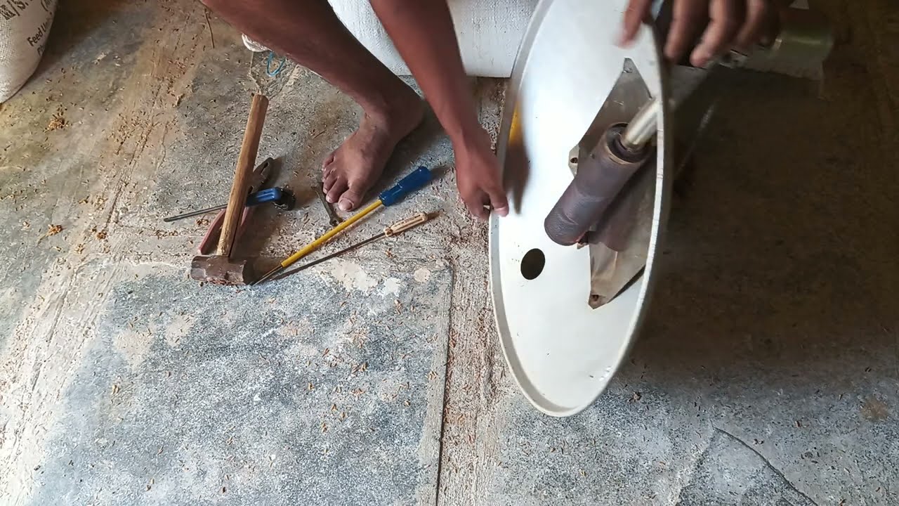 How to Repair Gas Brooder || Gas Brooder burner replacement || Poultry farm gas brooder service