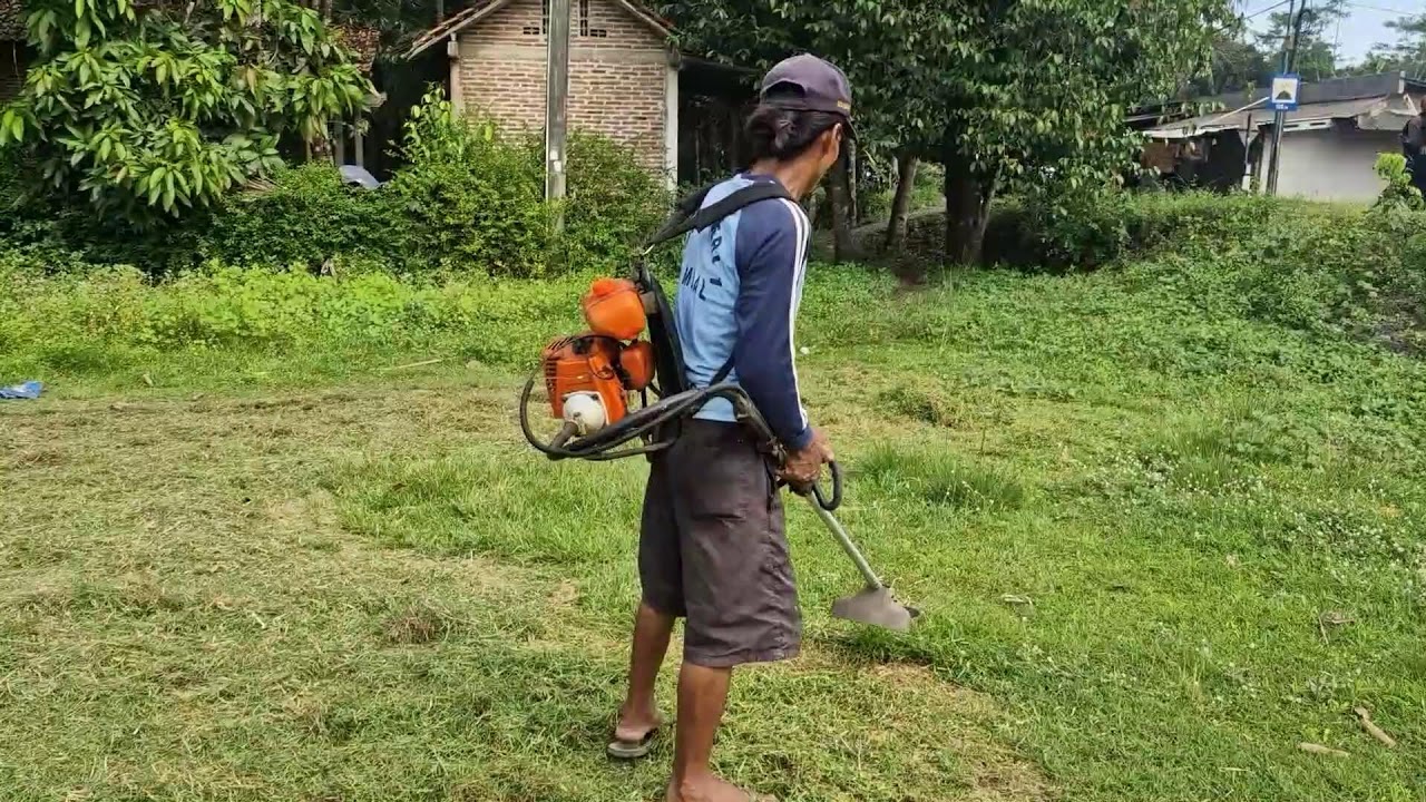 SMART FARMING HACK: MODERN MACHINES FOR EFFORTLESS GRASS CUTTING - Agriculture Farming