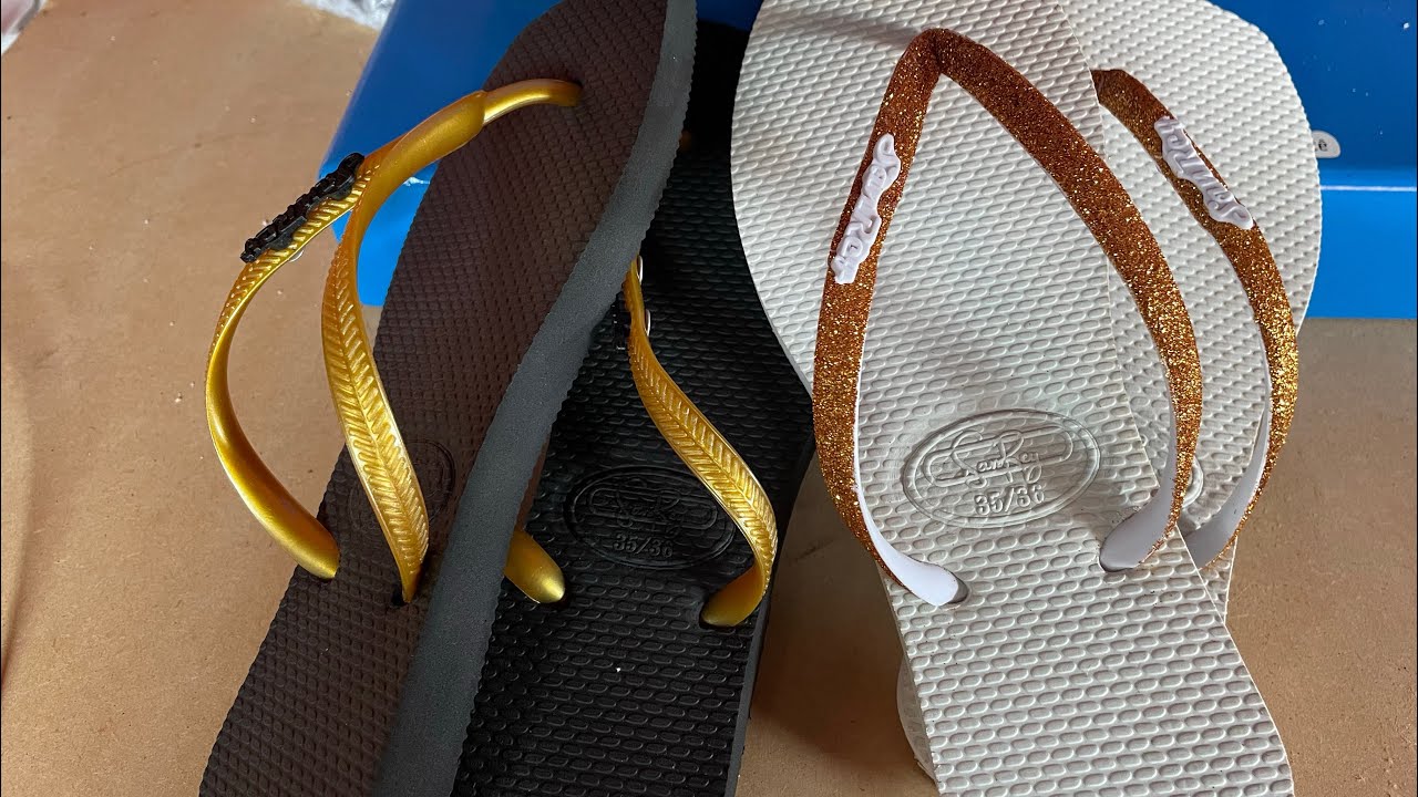 Cliente pediu chinelo com glitter