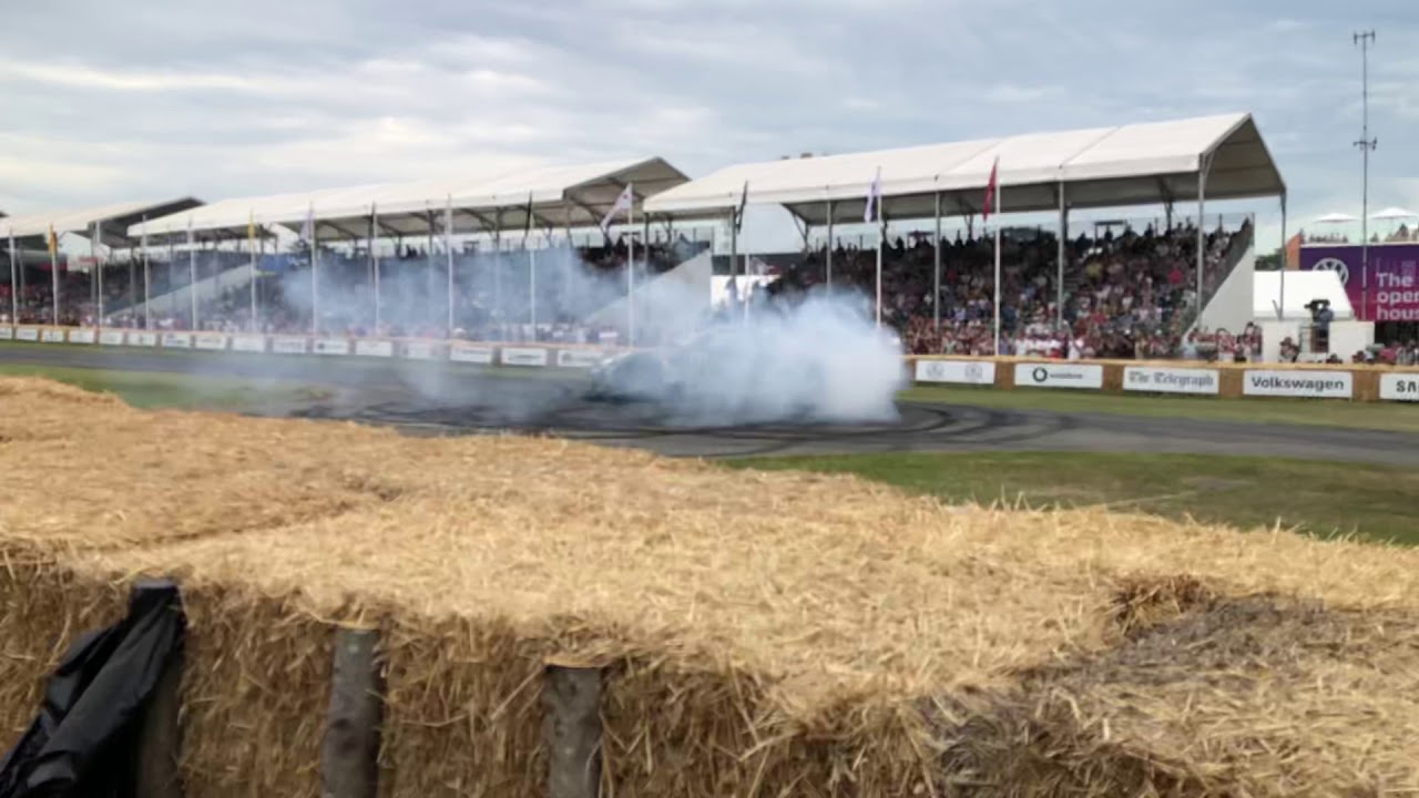 Goodwood FOS 2019 burnout