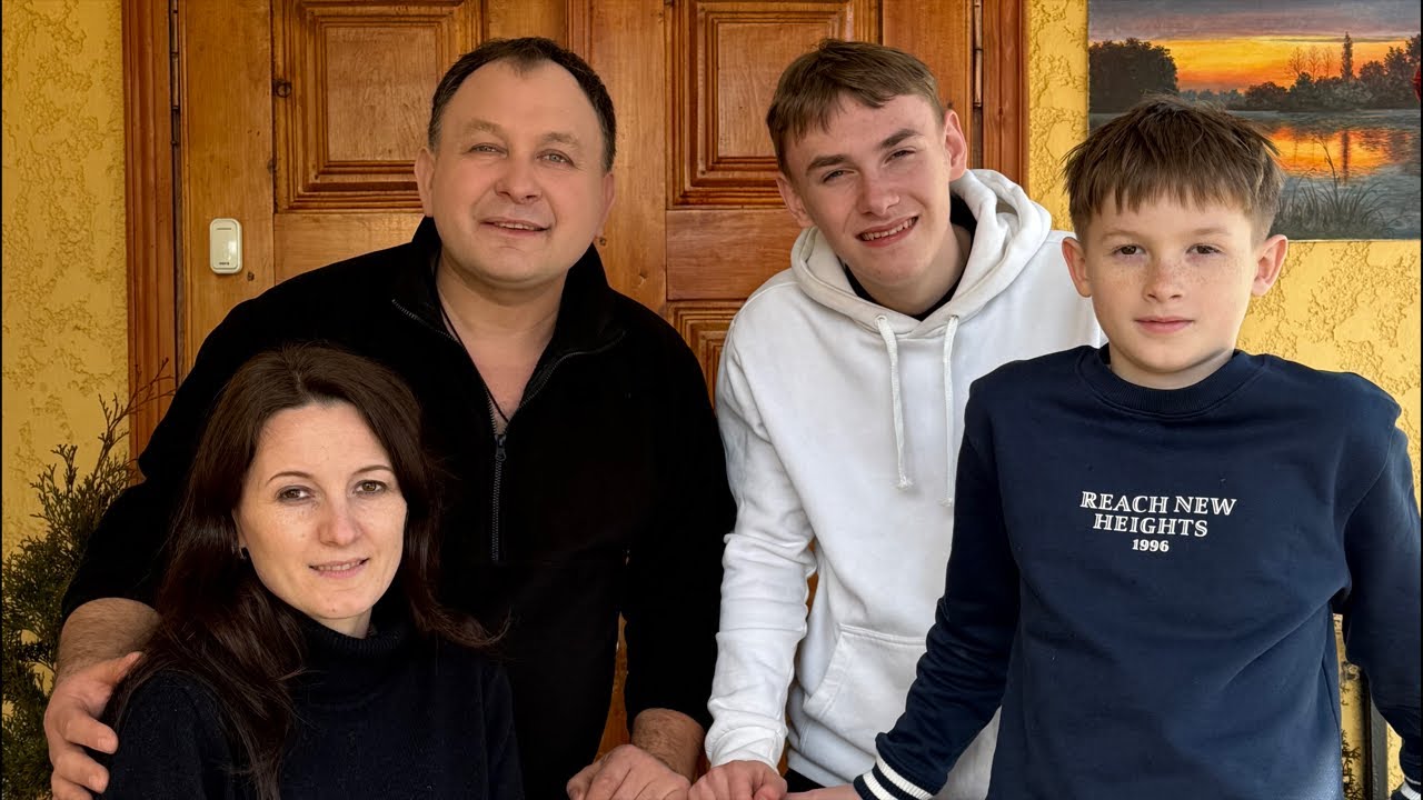 У каналі Олексій Філюк відбувається прямий ефір.