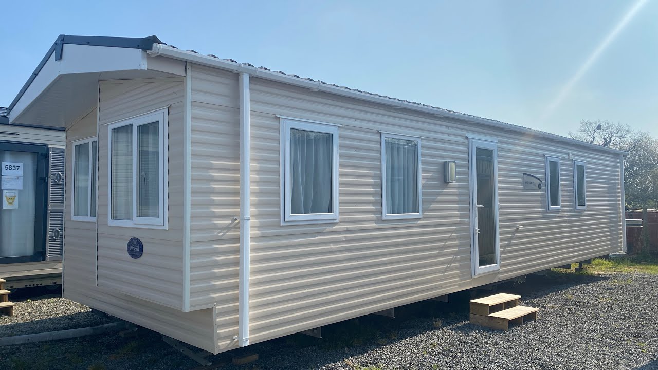 BLMH - Mobil Home d’occasion Régal Henley 2015 3 chambres  Bretagne Loisirs Mobil Home