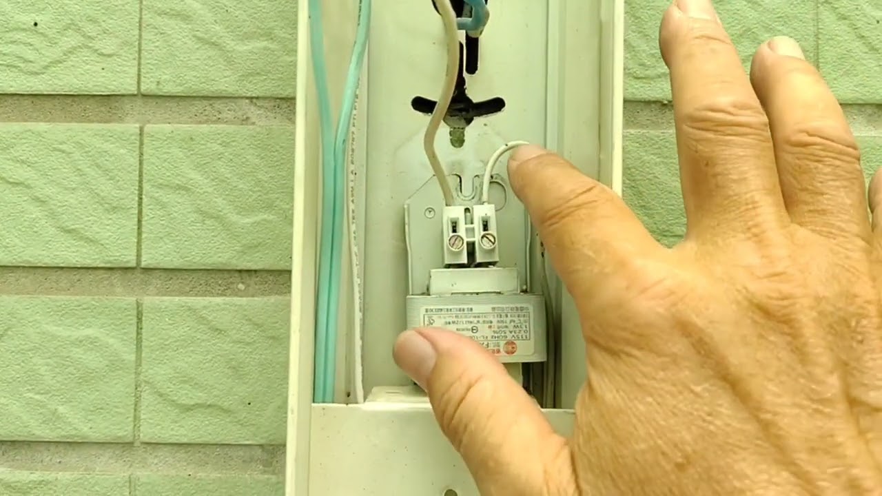 傳統日光燈更換LED日光燈過程