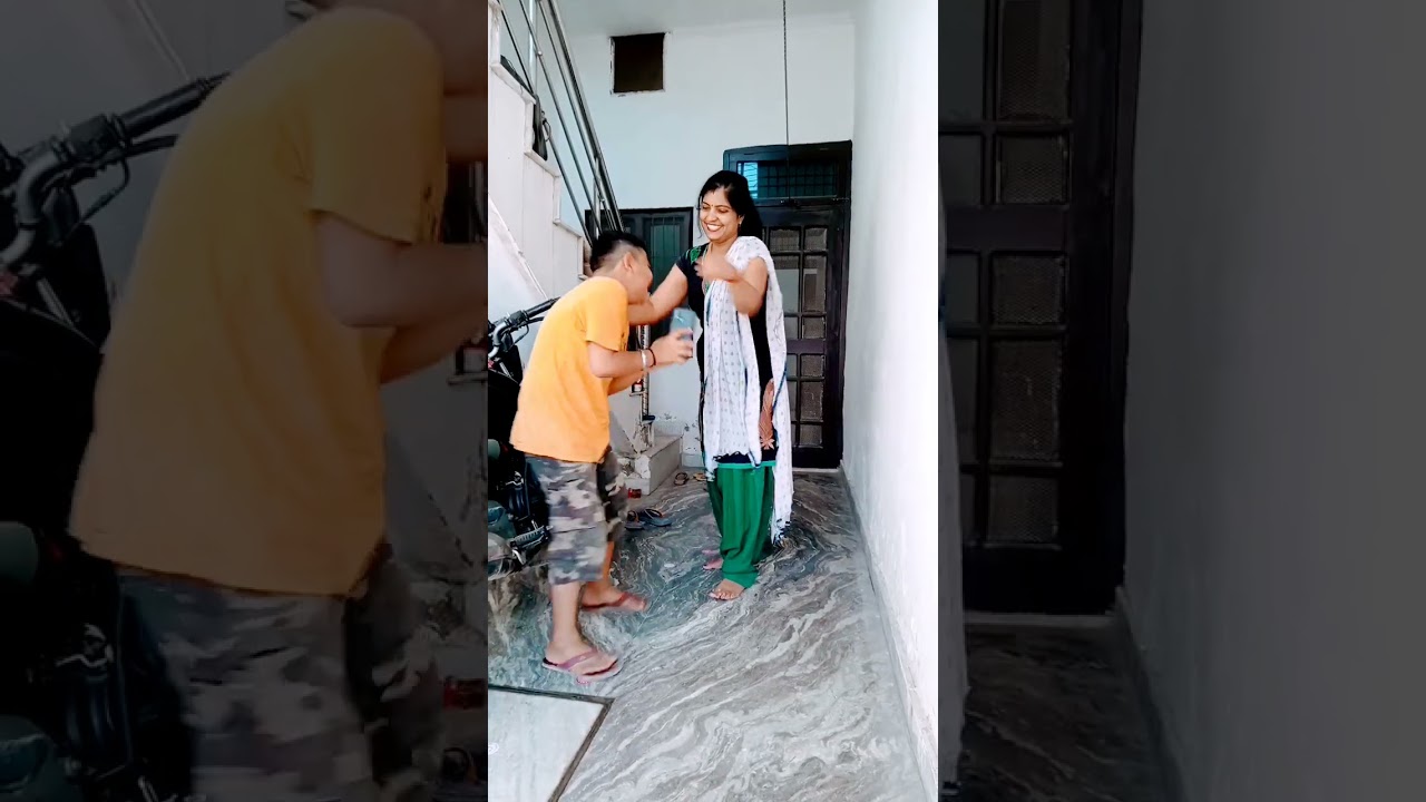Choti bacchi ho kya😆😳#short video#Bareilly vlogger anita