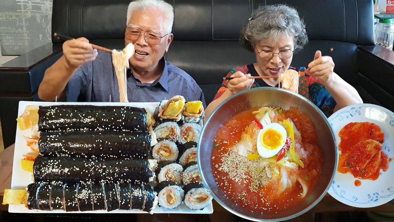 Простой рецепт кимбап мукбанг (лапша с кимчи и капустой) от бабушки и дедушки