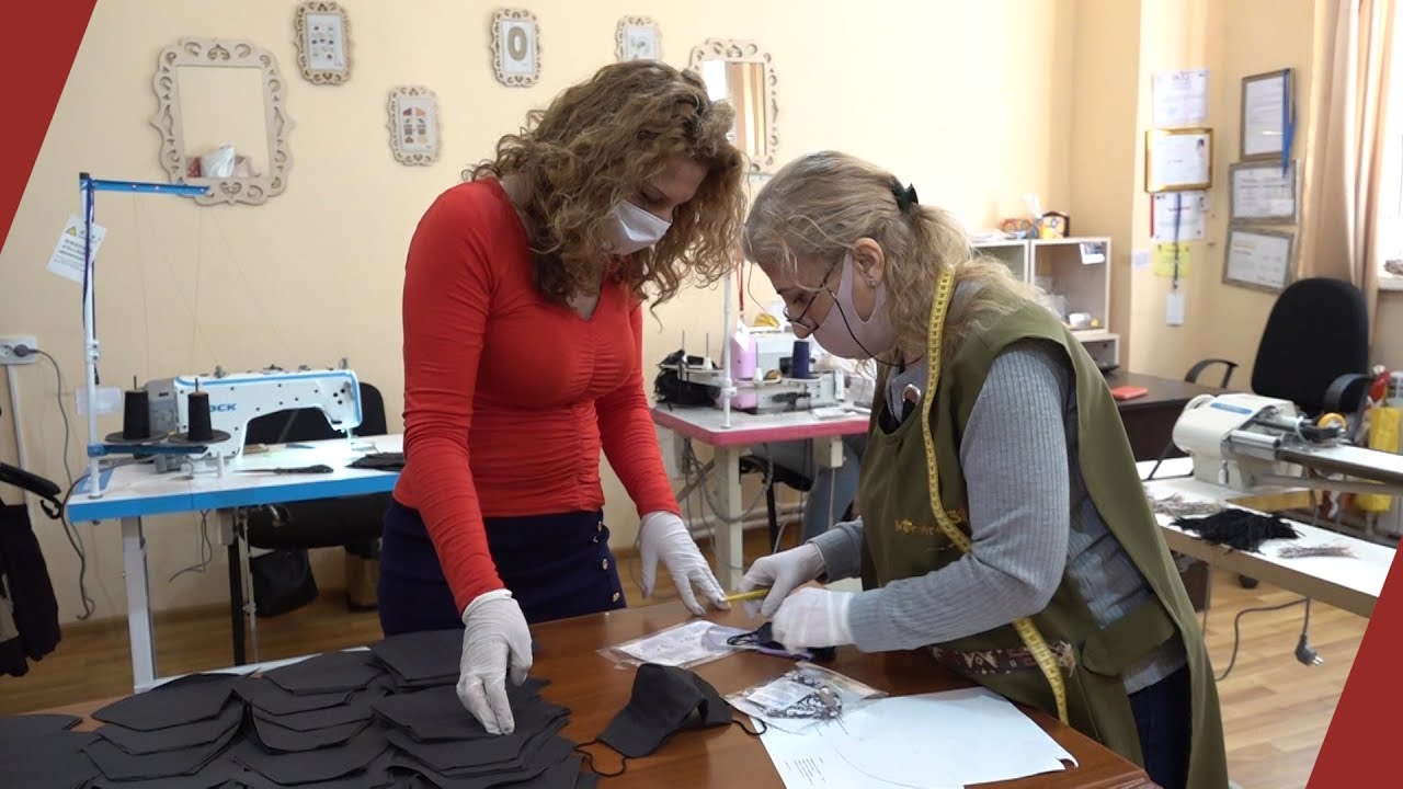 Syrian-Armenian Women Switch to Mask Production to Help Stop Spread of COVID-19